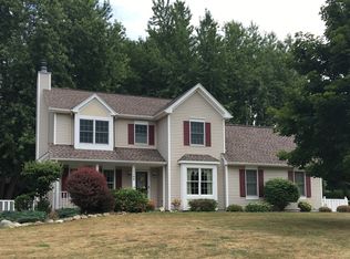 1100 Frawley Dr, Webster, NY 14580