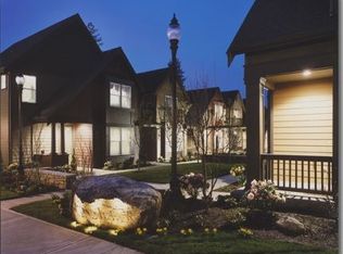 7385 NE Cherry Dr, Hillsboro, OR 97124