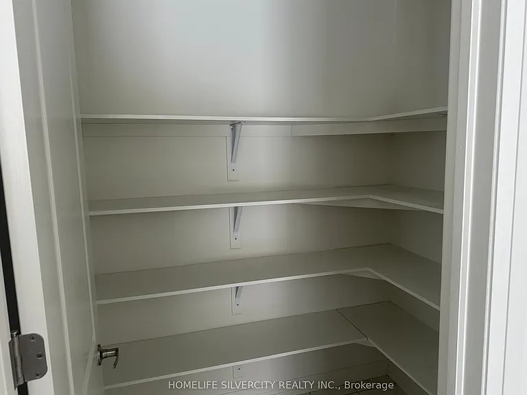 116 Bluebird Blvd — Photo 16