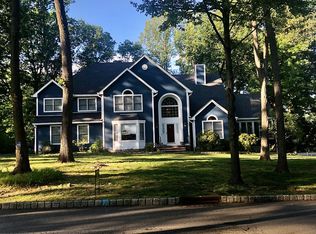 4 Croydon Rd, Morristown, NJ 07960