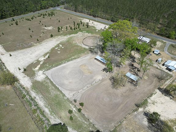 5th image of 142 Hopewell Rd