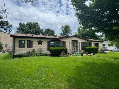 403 E Byron St, Sidney, IL, 61877