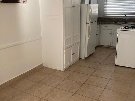 3rd image of 6717 Leland Way #31
