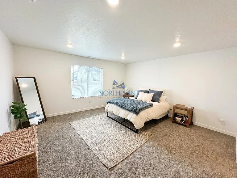 3377 W 800 N — Photo 13