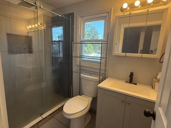 915 Westfield Ave #2, Rahway, NJ 07065