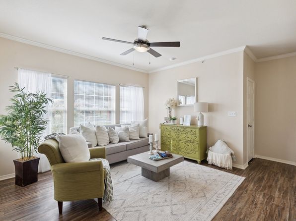 500 Central Park Dr #3-313