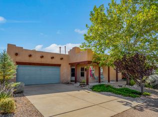4717 Contenta Rdg, Santa Fe, NM 87507