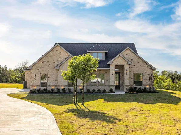 305 Spanish Oak Ct, Weatherford, TX 76085