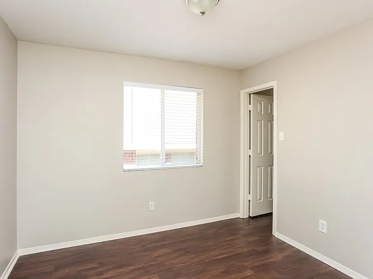 6624 Cantata Ct — Photo 11