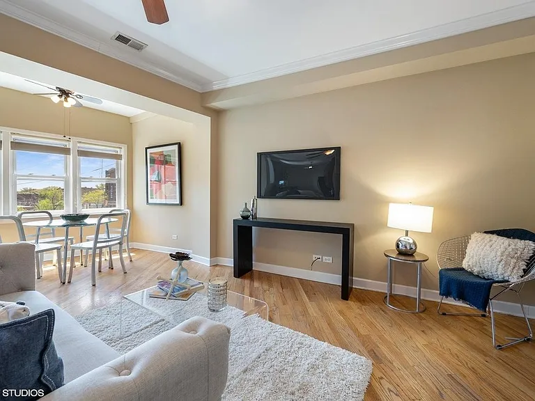 1619 W Wallen Ave #3 — Photo 2