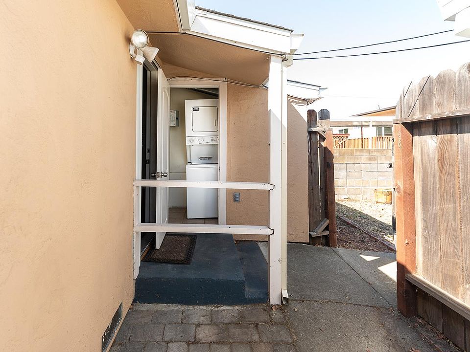 1st image of 351 1/2 Warren Ave #B