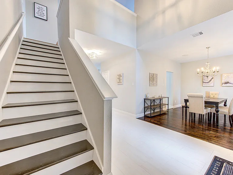 9422 Comstock Meadows Dr — Photo 28