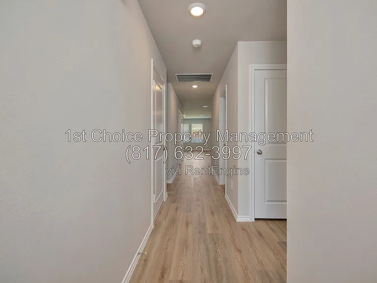 16756 Laguna Vista St — Photo 3