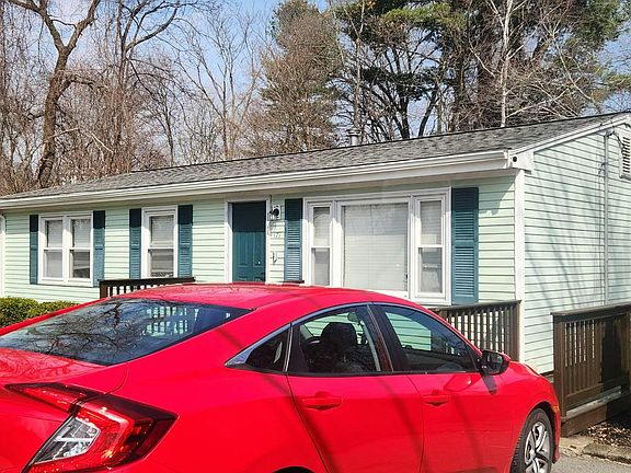 2nd image of 171 Totman Rd