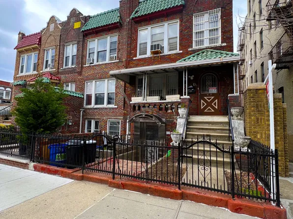 205 Avenue P, Brooklyn, NY 11204