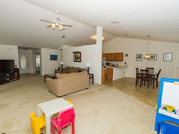 3rd image of 6904 Krenson Oaks St