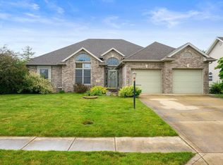 2612 W Brayston Way, Muncie, IN 47304