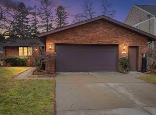 1515 S Lehmann Ln, Appleton, WI 54914