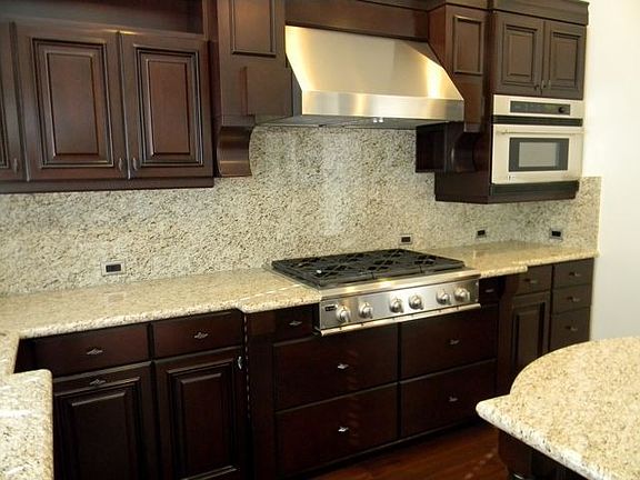 2nd image of 1515 Honey Creek Ct