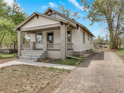 411 W 22nd St, Higginsville, MO, 64037