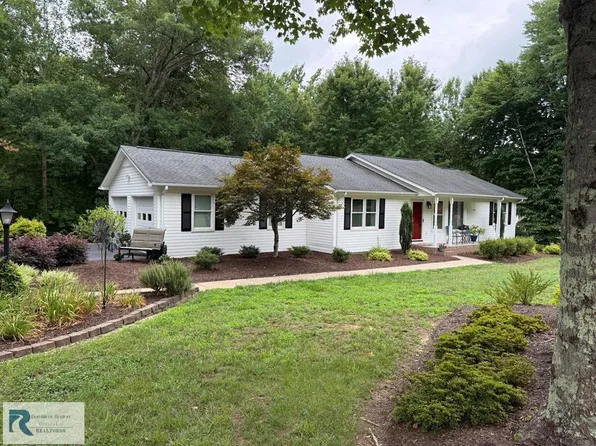 521 Laniers Mill Rd, Danville, VA 24540