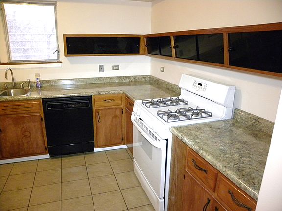 5th image of 7929 Karlov Ave APT 2