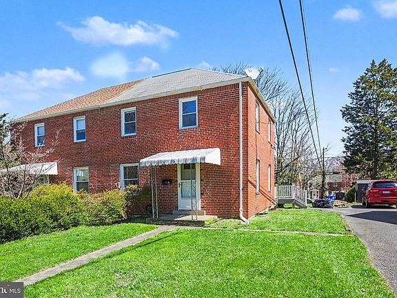 2nd image of 303 Wyatt Rd