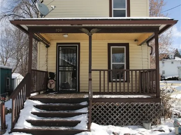 109 Herrick St, Albion, NY 14411