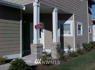 10700 SE 260th St #F-101, Kent, WA
