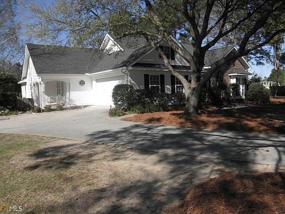 2nd image of 1007 Chase Ct