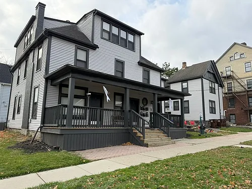 701-705 Emmet St Photo 1