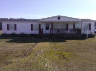 1322 Soundneck Rd, Elizabeth City, NC 27909