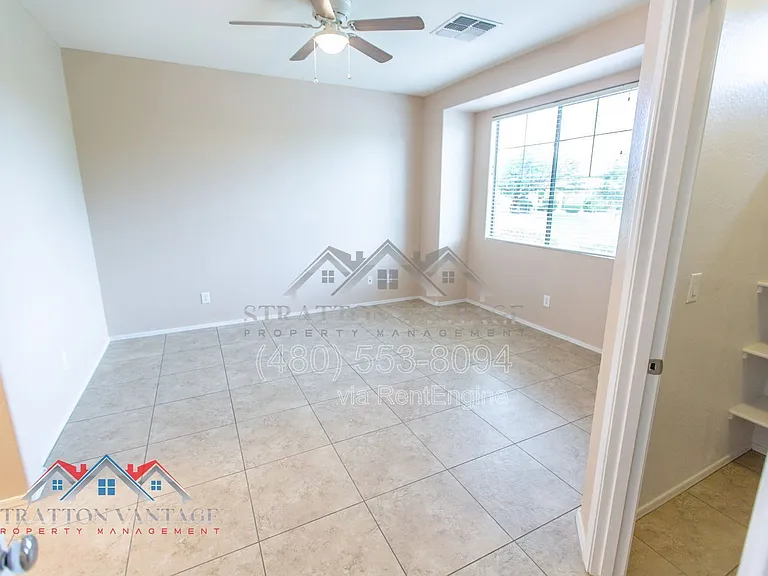 2728 E Megan St — Photo 13
