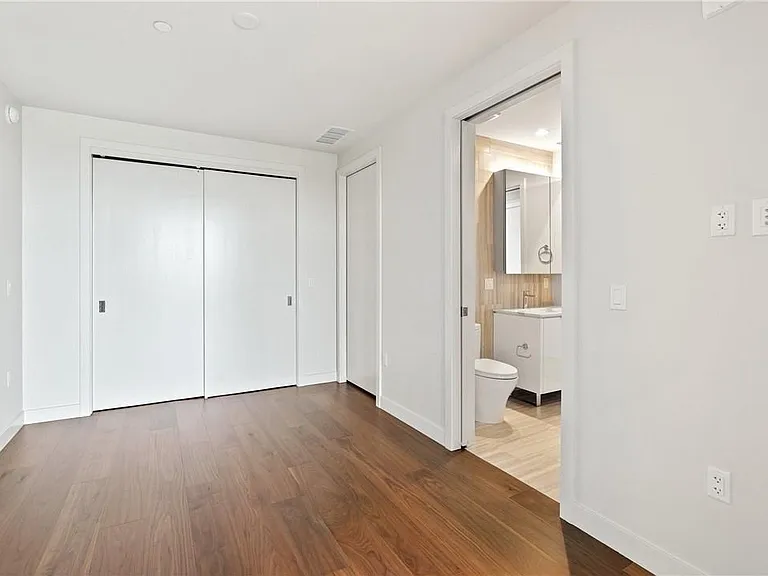 44 East Ave #2011 — Photo 19