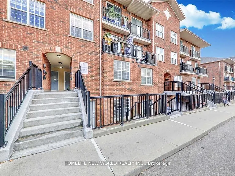 35 Strangford Ln #204 — Photo 2
