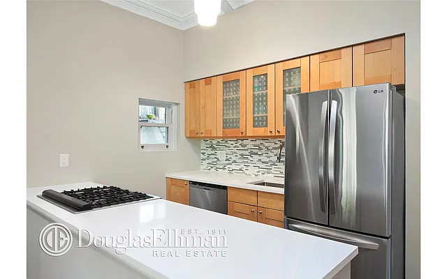 Sold by Douglas Elliman | media 4