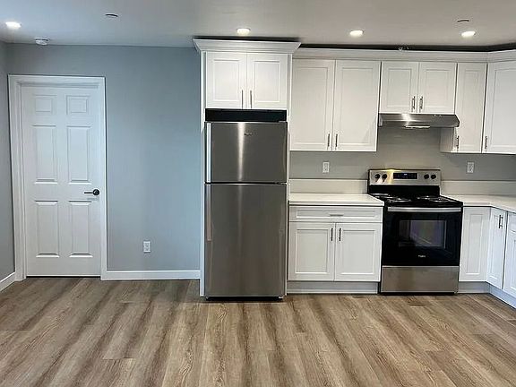 3rd image of 2204 Conquista Ave #2206