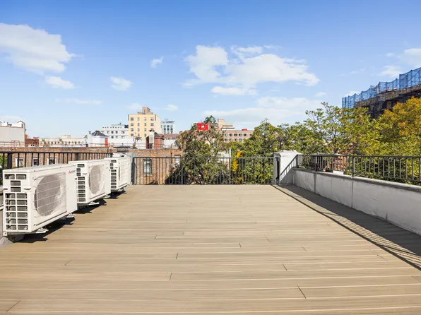 247 Mt Hope Place image 12 of 12