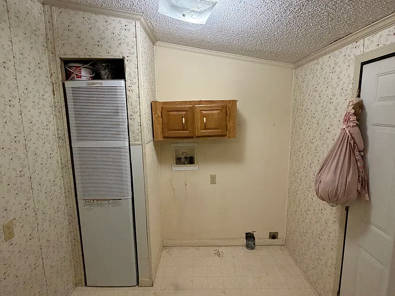 306 County Road 4722 — Photo 9