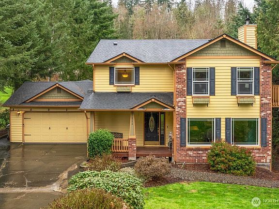 2nd image of 111 Sunset View Road