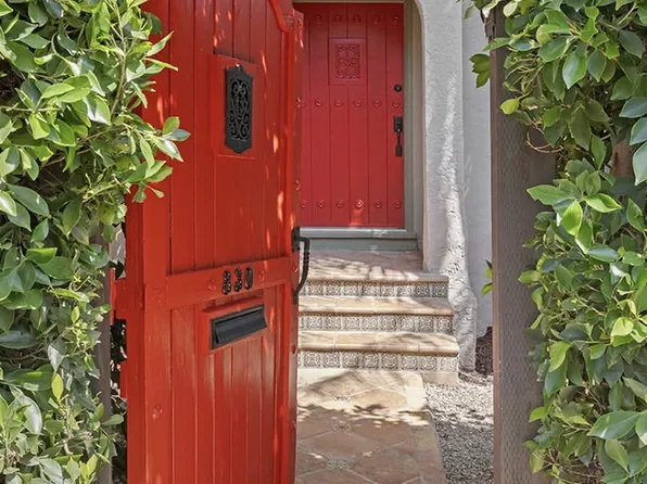830 Robinson St #830, Los Angeles, CA 90026
