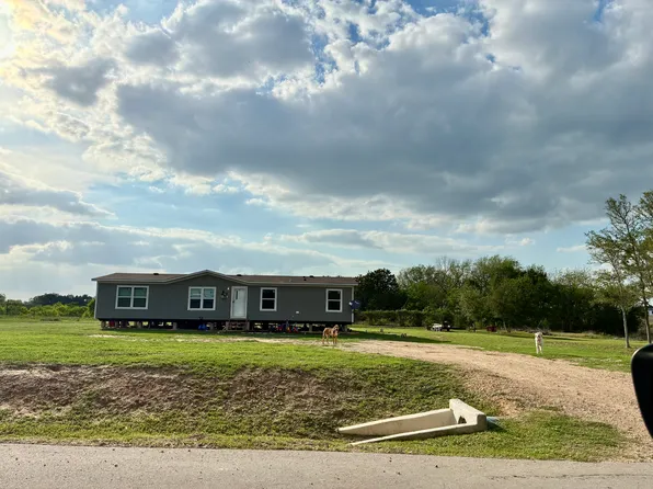 608 Ferguson Loop, Dale, TX 78616
