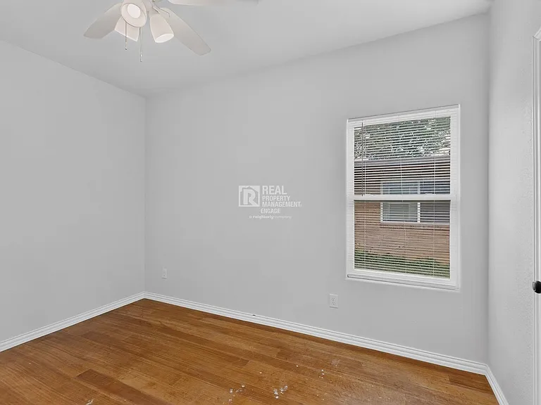 2000 Skylark Dr — Photo 24