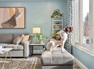 18 Marisa Ct, Hamilton, ON L9A 5E5