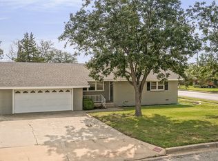 2300 Charles St, Pampa, TX 79065