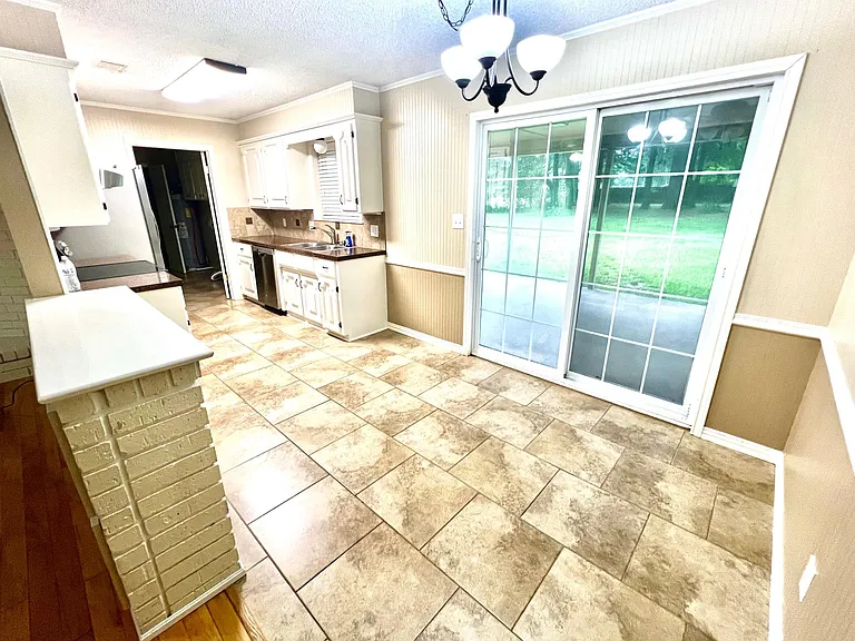 Pleasant Grove Rd — Photo 2