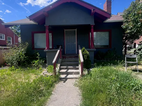 715 NE Opal St, Pullman, WA 99163