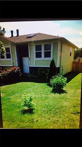 1st image of 824 N 89th St