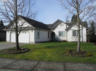 1984 8th St, Springfield, OR 97477