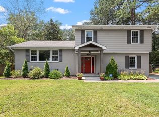 306 E Millbrook Rd, Raleigh, NC 27609